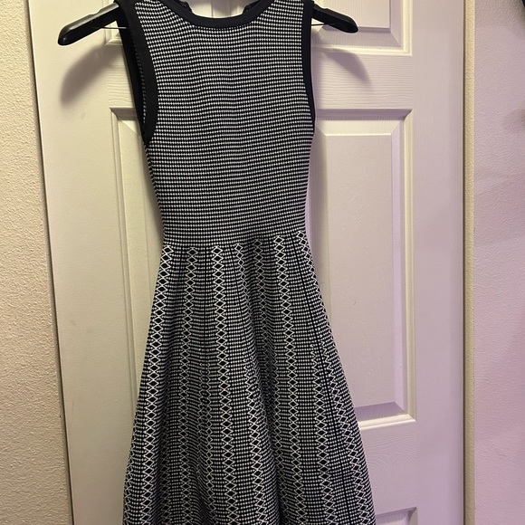 Opening ceremony fit and flare dress. - Picture 2 of 3